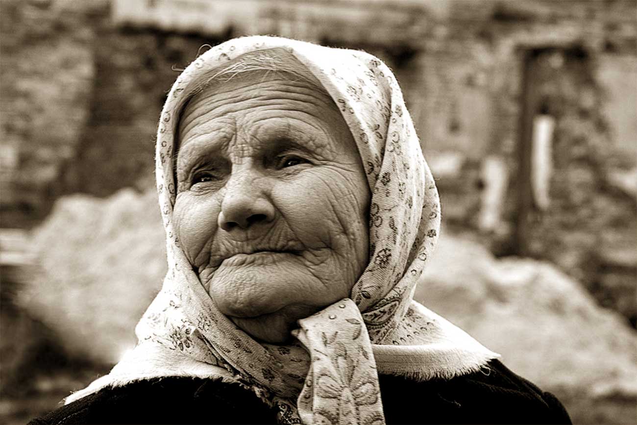 Sezai Karakoç Şiirlerinde Kadın Üzerine