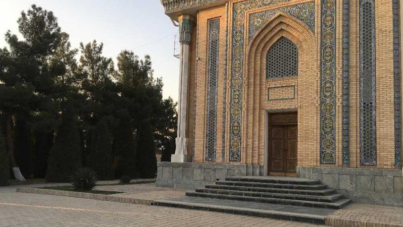 Atalar Yurdumuz Özbekistan/Semerkant’tanİzlenimler Ve Manevi Kimliğimizi Aydınlatan Bir Kandil Ehl-İ Sünnetin Reisi İmam Mâtürîdî Atamı Ziyaret