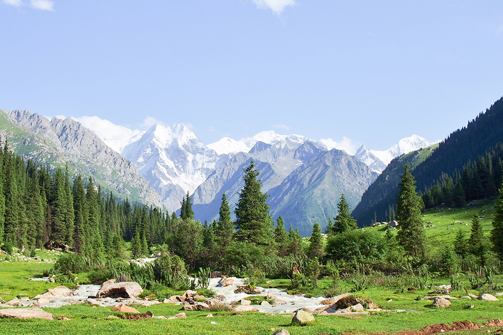 Göğe UZanan Topraklar Kırgızistan