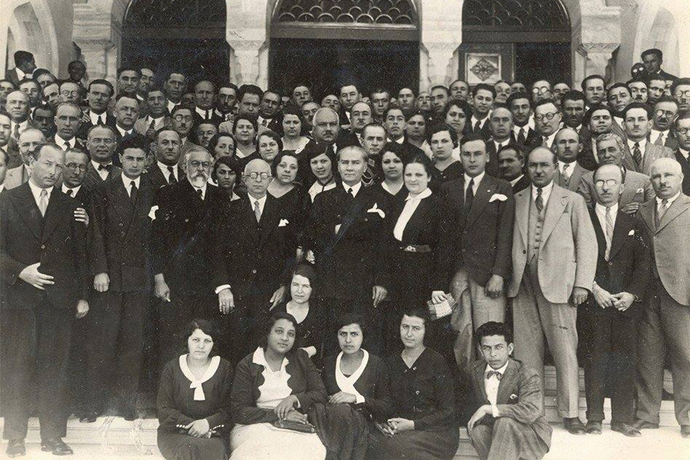 Hüseyin Nihal Atsız’ın Birinci TürkTarih Kongresi ve Türk TarihiAraştırmaları Üzerine Eleştirel Bakışı