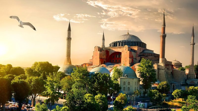 Atsız, “Ayasofya’ya İmam Olmak İsterdim” Diyen Adam
