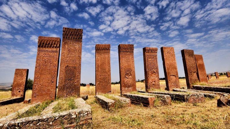 “Geleneksel Ahlat Taş İşçiliği” UNESCO Somut Olmayan Kültürel Miras Listelerinde