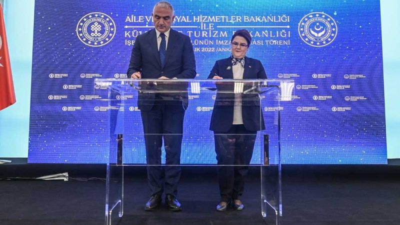 Kültür ve Turizm Bakanlığı ile Aile ve Sosyal Hizmetler Bakanlığı Arasında İş Birliği Protokolü