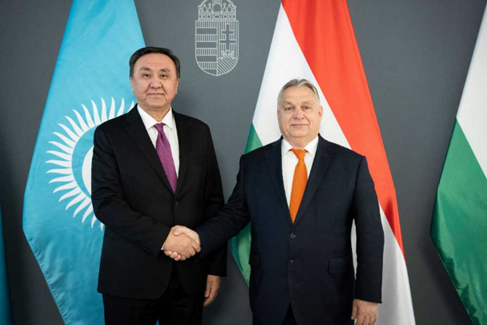 tdt genel sekreteri omuraliyev macaristan basbakani tarafindan kabul edildi