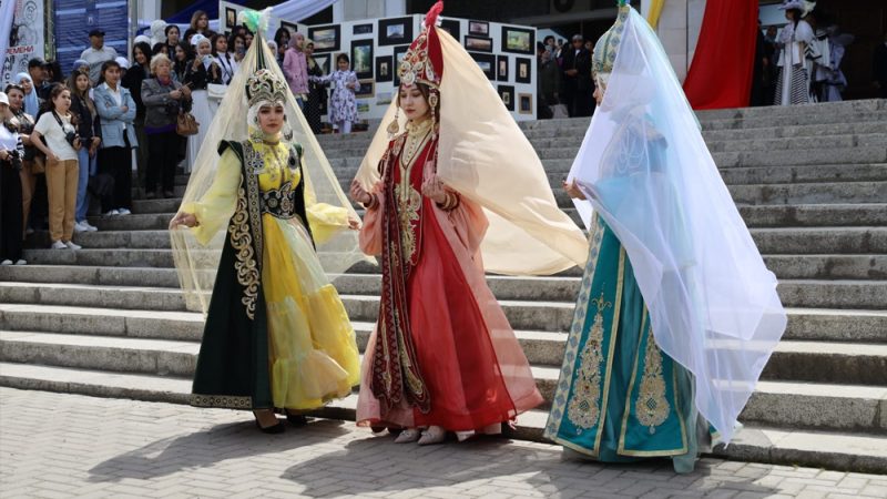 Özbekistan Güzel Sanatlar Festivali