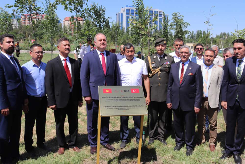 tika kirgizistanda turkiye yuzyilinin kahramanlari fidanligi olusturdu