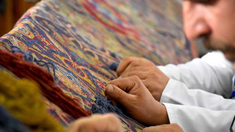 HOLLANDA’NIN OSMANLI YADİGARI HEREKE HALISI AKSARAY’DA RESTORE EDİLİYOR