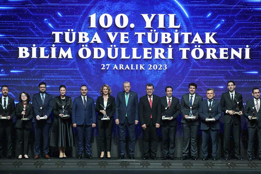 tuba ve tubitak bilim odulleri sahiplerini buldu